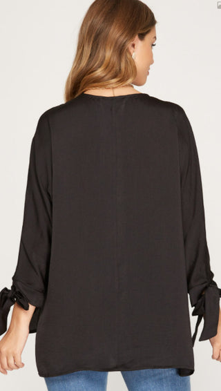 Black 3/4 Sleeve Satin Top