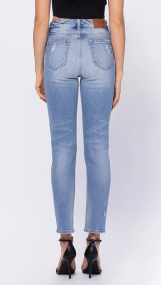 Zoey Medium Classic Mom Jean