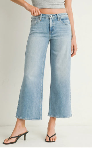Mid rise slim wide leg