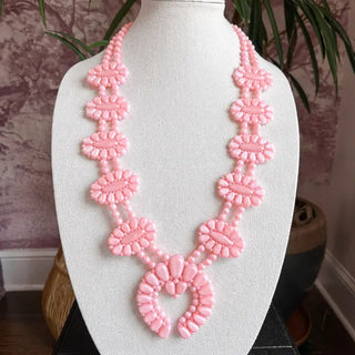 Golden Hour Necklace in Pale Pink Stardust