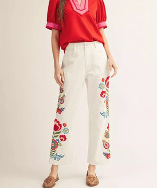 Embroidered high waist woven pants.