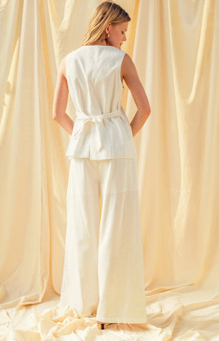 Linen Trousers with Pleated Front