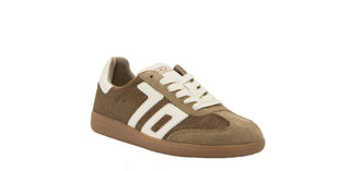 Cloud P Sneaker