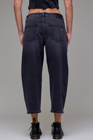 Stretch Cropped Barrel Jean